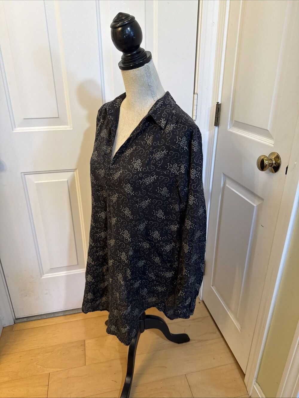 TETON TUNIC Cp Shades 100% Linen Navy Blue Floral Shirt Size S With Pockets